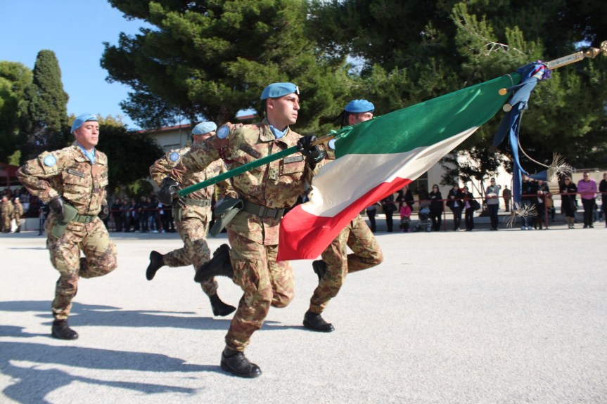 Libano/ Il rientro a Trapani della Bandiera di Guerra del 6° Reggimento&nbsp;Bersaglieri