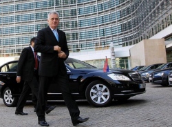 Serbia/ Il “mea culpa” di Nikolic a&nbsp;Bruxelles