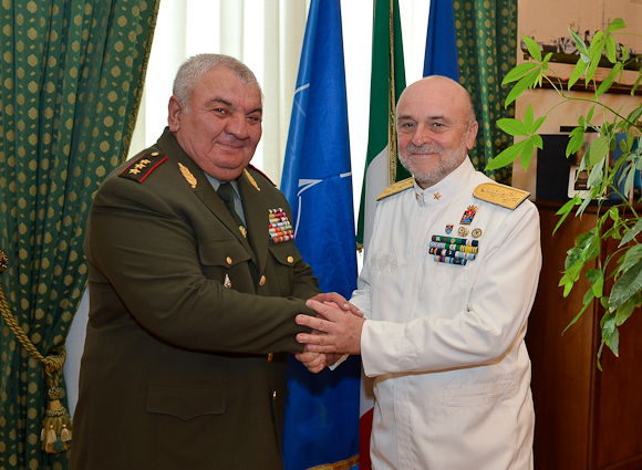 Roma/ SMD. L’Ammiraglio Binelli Mantelli incontra il suo omologo&nbsp;armeno