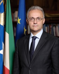 Sen. Prof. Mario Mauro, Ministro della Difesa