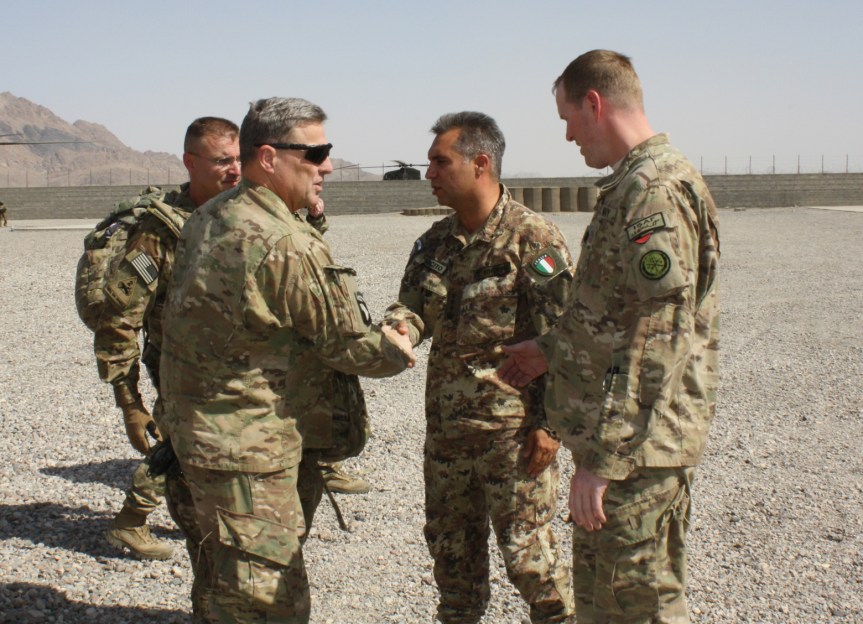 Afghanistan/ Il comandante dell’ISAF Joint Command visita la TSU-S di&nbsp;Farah
