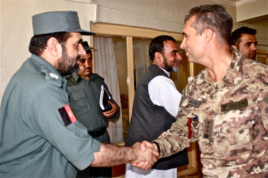 Afghanistan/ Missione “ISAF”. Il comandante della TSU-S incontra il governatore di&nbsp;Farah