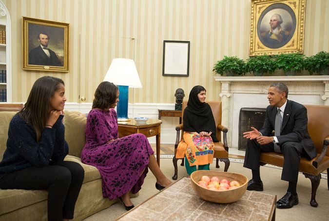 Malala Yousafzai nello studio ovale x con il Presidente Obama. 11 Oct 2013
