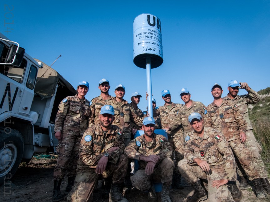 Libano/ Blue Line. La Pace conquistata per centimetri: ecco la posa in un altro pilastro&nbsp;blu