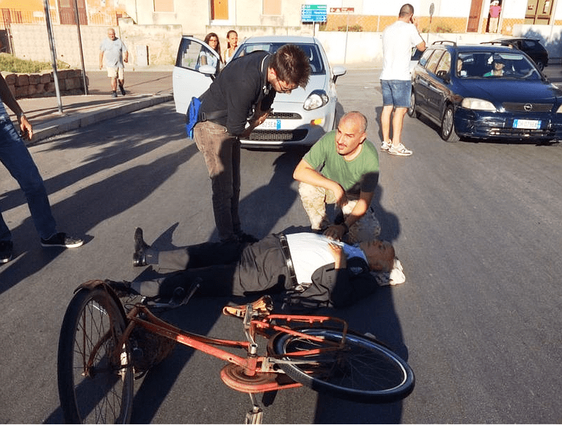 il CMCS Titone interviene nel luog dell'incidente