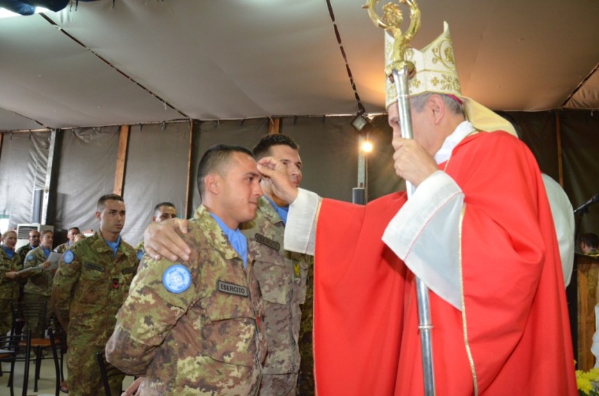Libano/ UNIFIL. Il Nunzio Apostolico cresima dieci militari del&nbsp;contingente