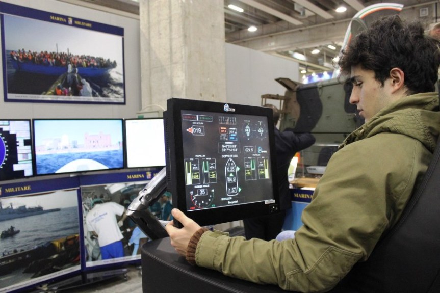 Verona/ La Difesa e “Job&Orienta 2014”: i giovani affascinati dalle&nbsp;stellette.