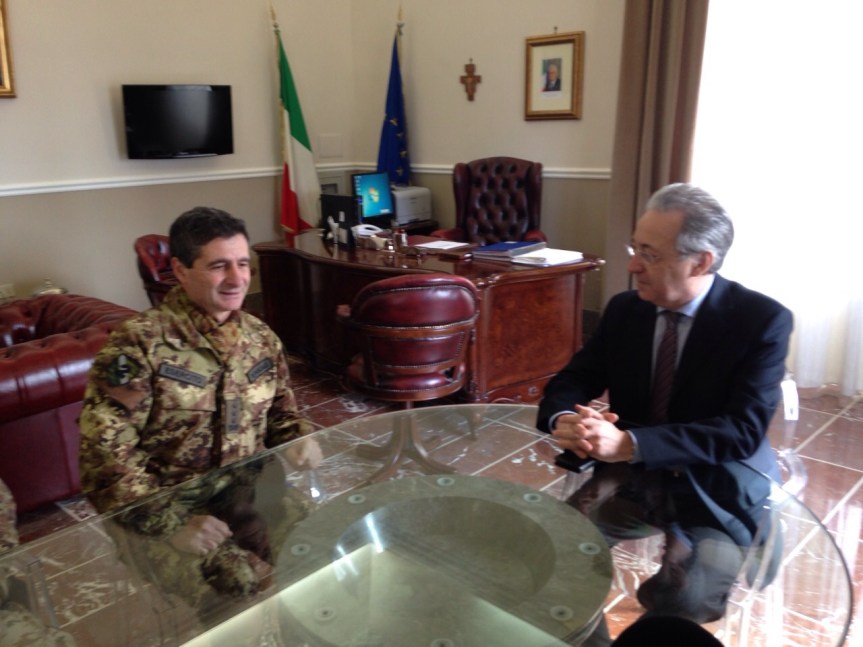Trapani/ 6° Bersaglieri. Il Comandante del 2° comando Forze di Difesa in&nbsp;Sicilia