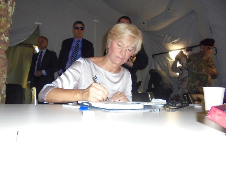 Kurdistan iracheno/ Contingente italiano Task Force “Erbil”. Ecco la visita del Ministro della Difesa Roberta&nbsp;Pinotti