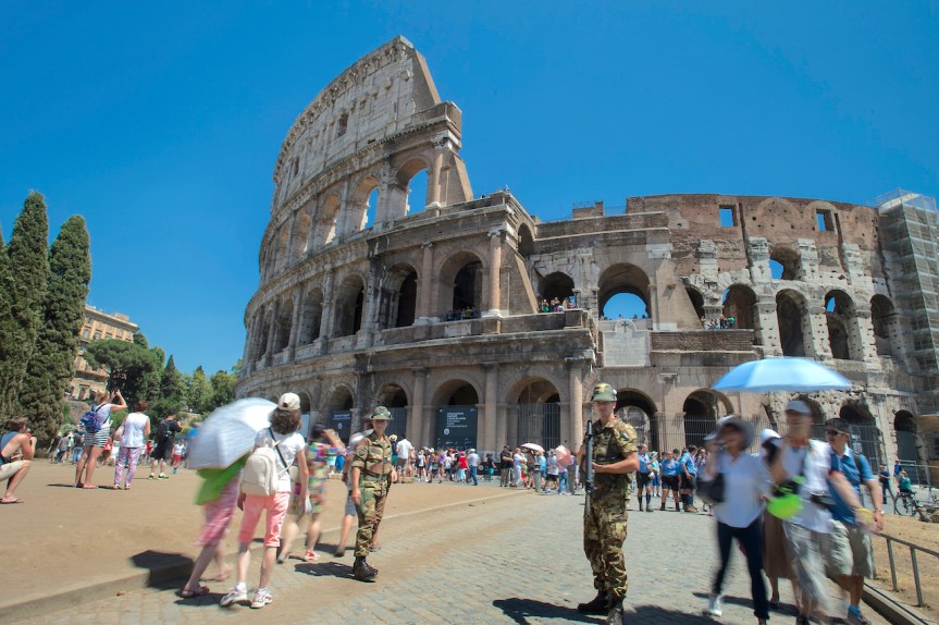 Roma/ Arco di Costantino. Operativa l’operazione “Strade Sicure” con i “Granatieri di&nbsp;Sardegna”