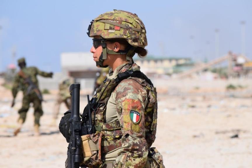 SOMALA/ MOGADISCIO. MISSIONI MILITARI: ADDESTRAMENTO A FAVORE DEL PERSONALE DELLA POLIZIA&nbsp;MARITTIMA