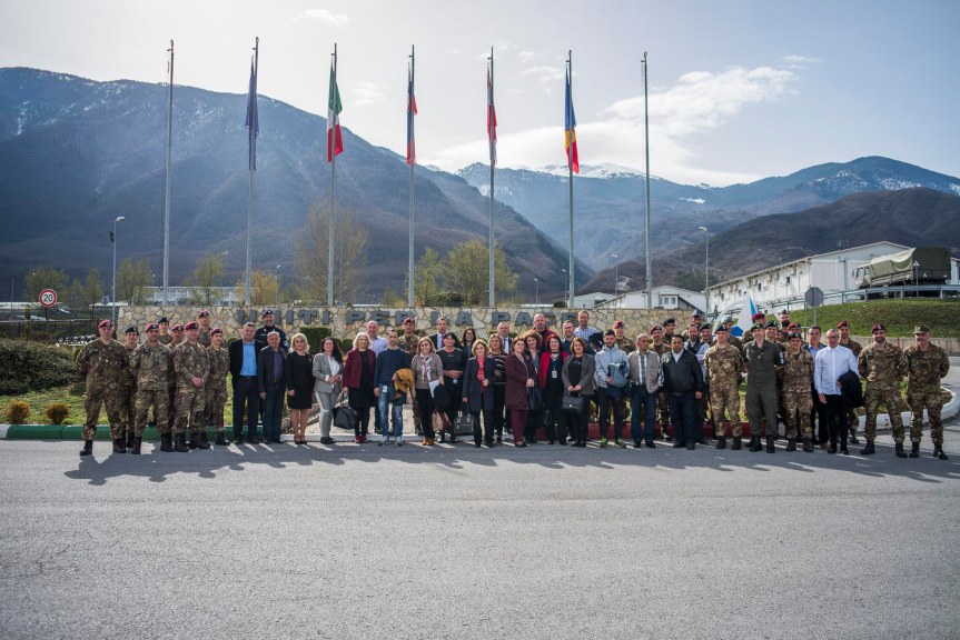 Kosovo/ CIMIC. Primo Interagency NGOs Meeting al&nbsp;MNBG-W