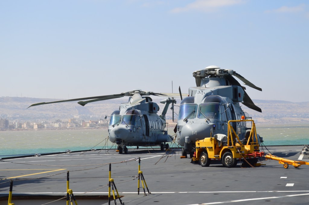 Elicotteri in aiuto della Libia